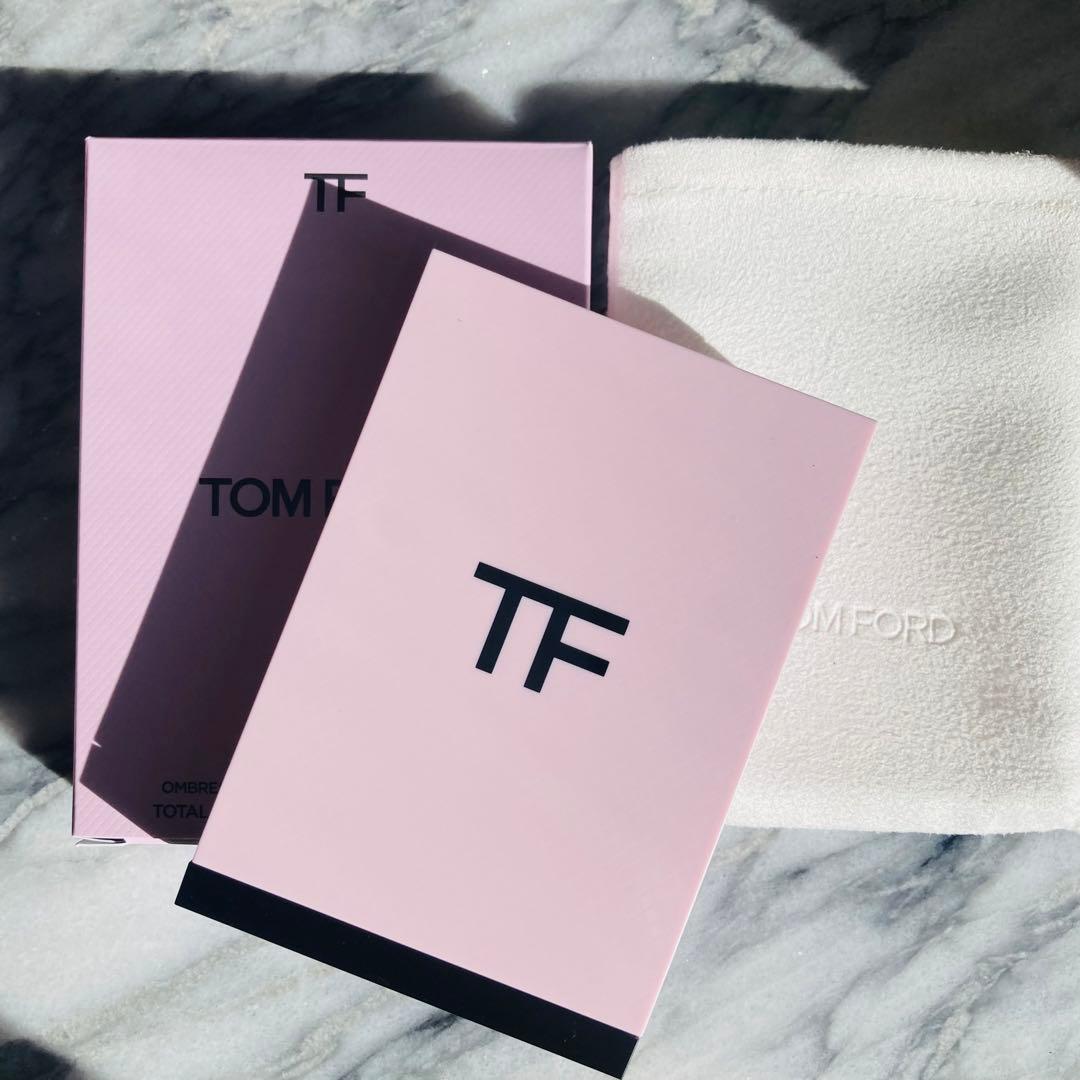 【限定色】TOM FORD アイカラークォード フォビドゥン ピンク