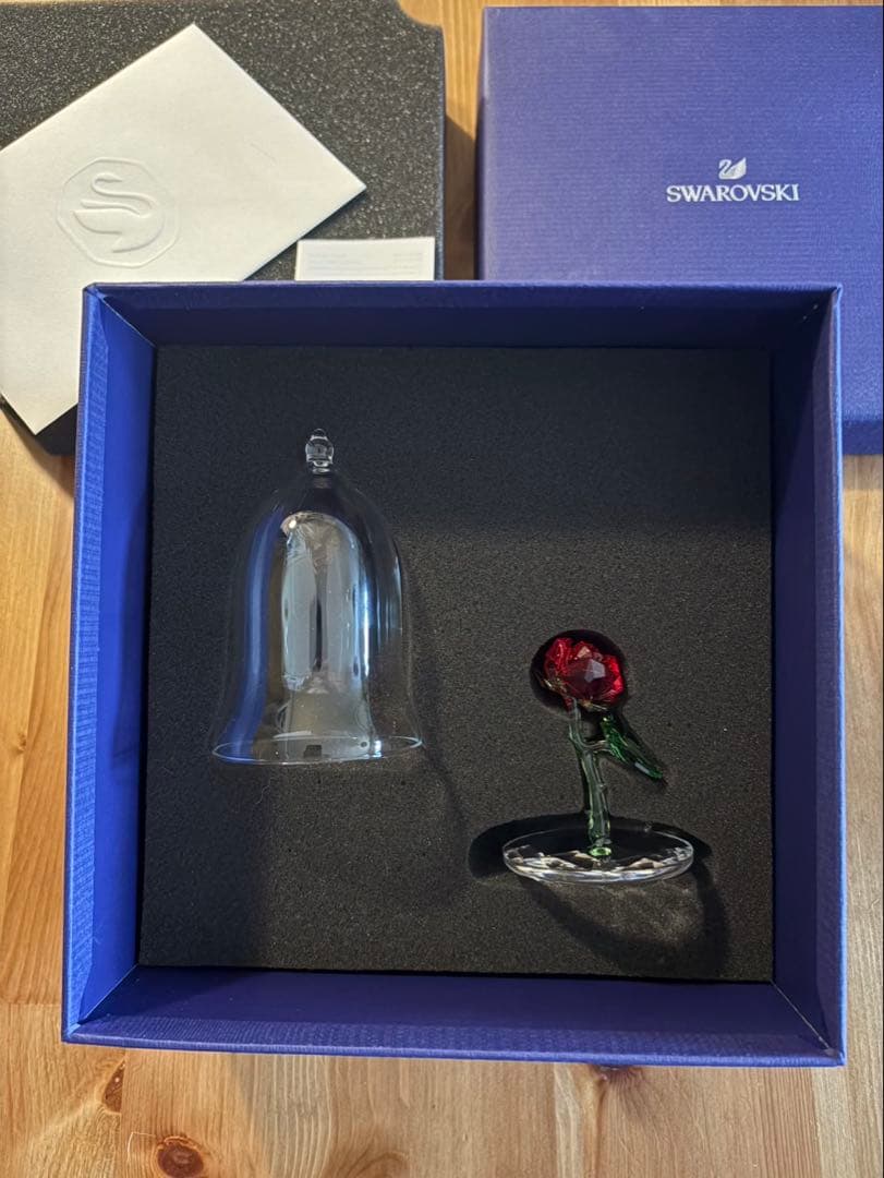 Swarovski スワロフスキー　美女と野獣　薔薇　オブジェ　魔法のバラ