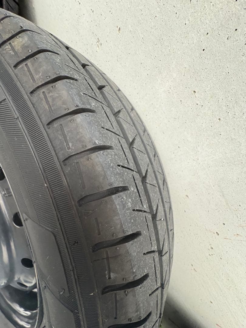 エブリィバン　鉄チンホイール　タイヤ付き 新車から1500キロ外し