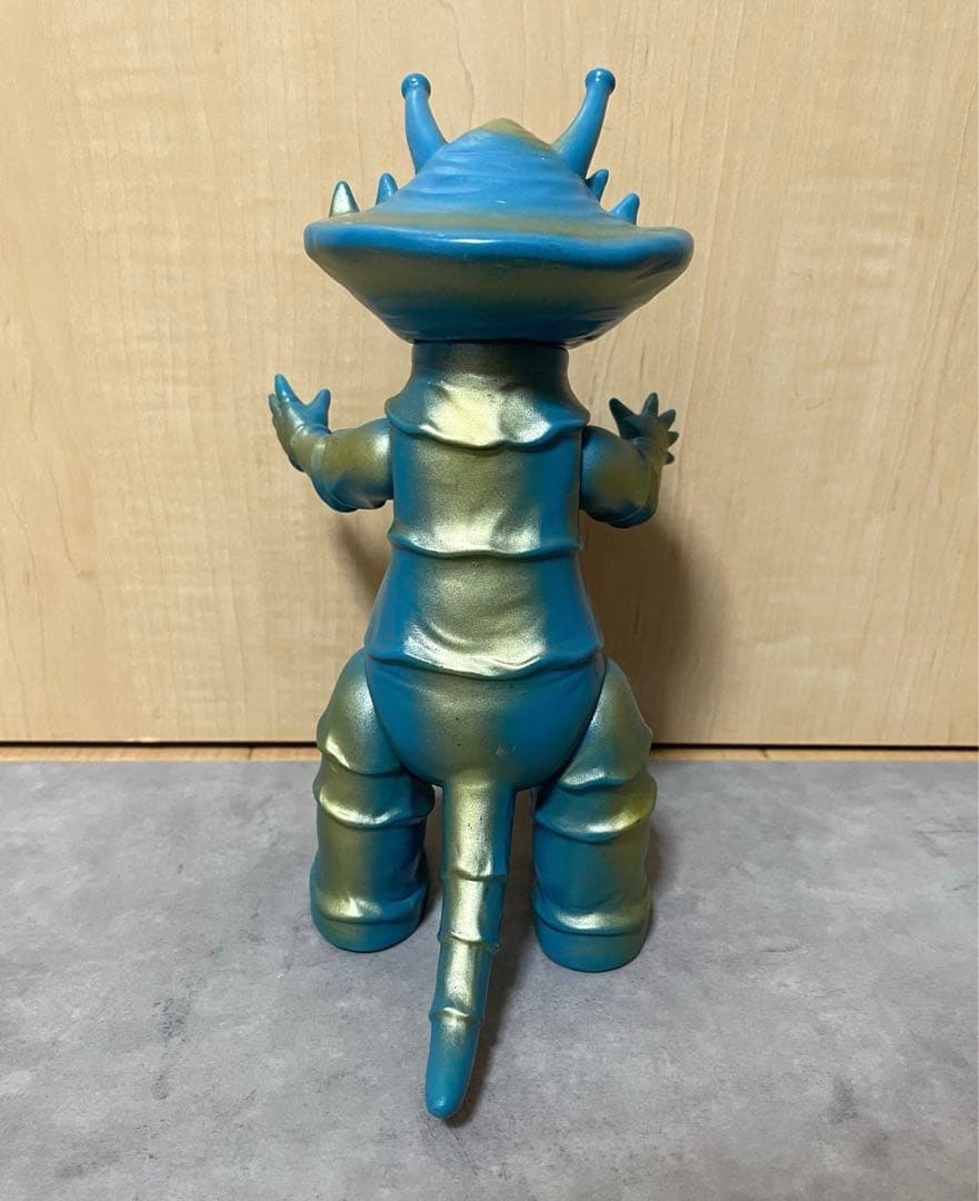 ブルマァク復刻　カネゴン