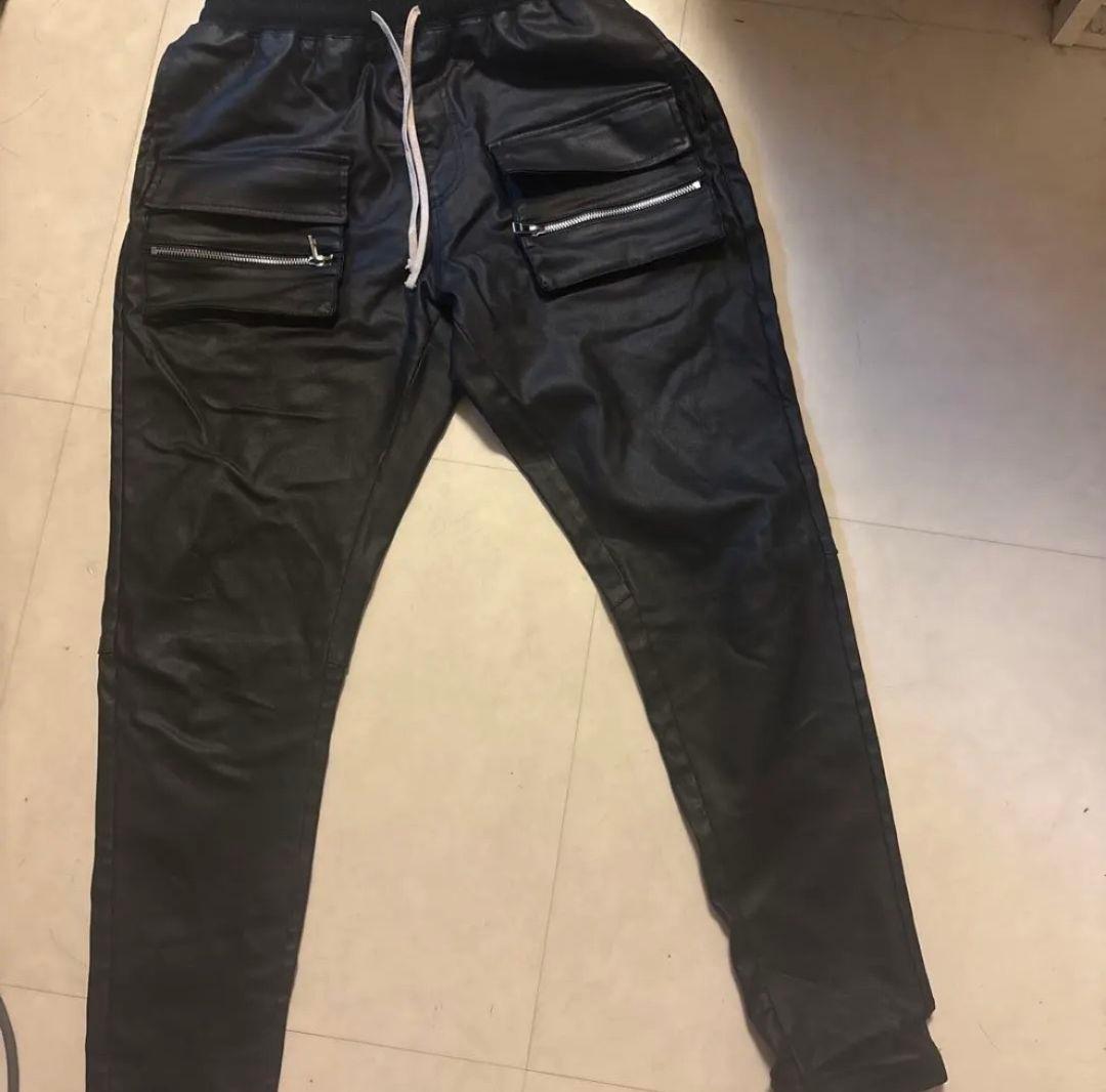 ダンケシェーン　レザー　パンツ　黒