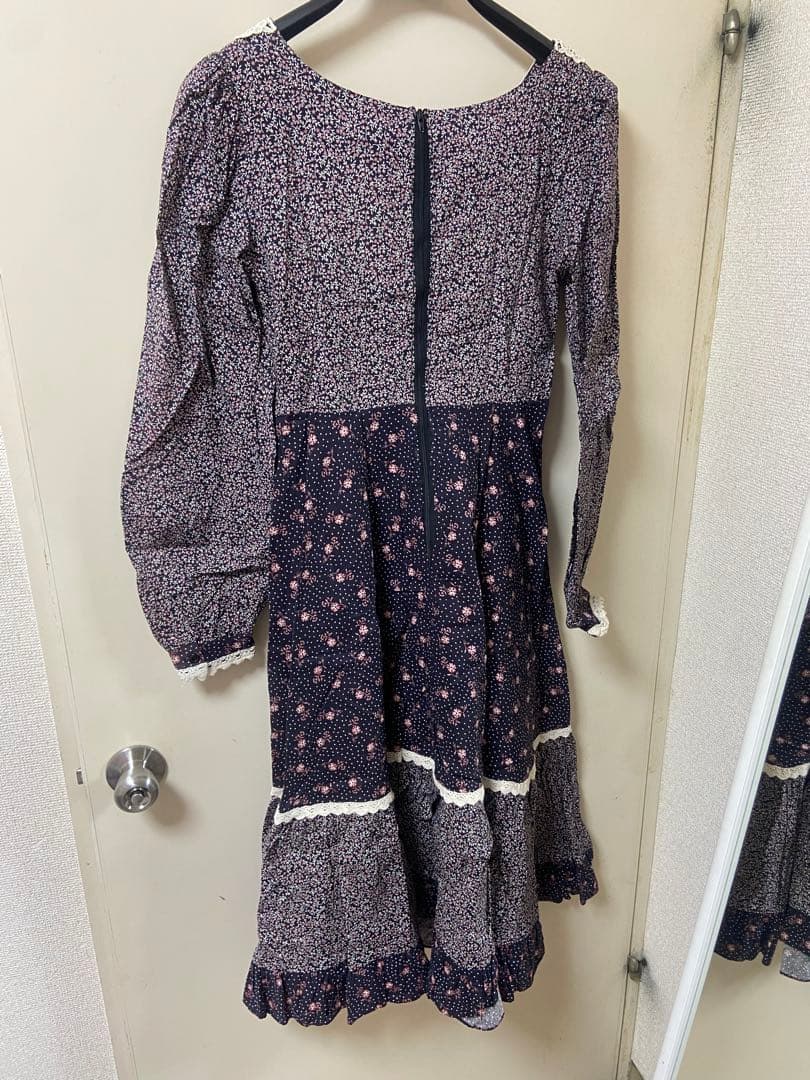 gunne sax ガニーサックス　ガンネサックス　花柄長袖ワンピース