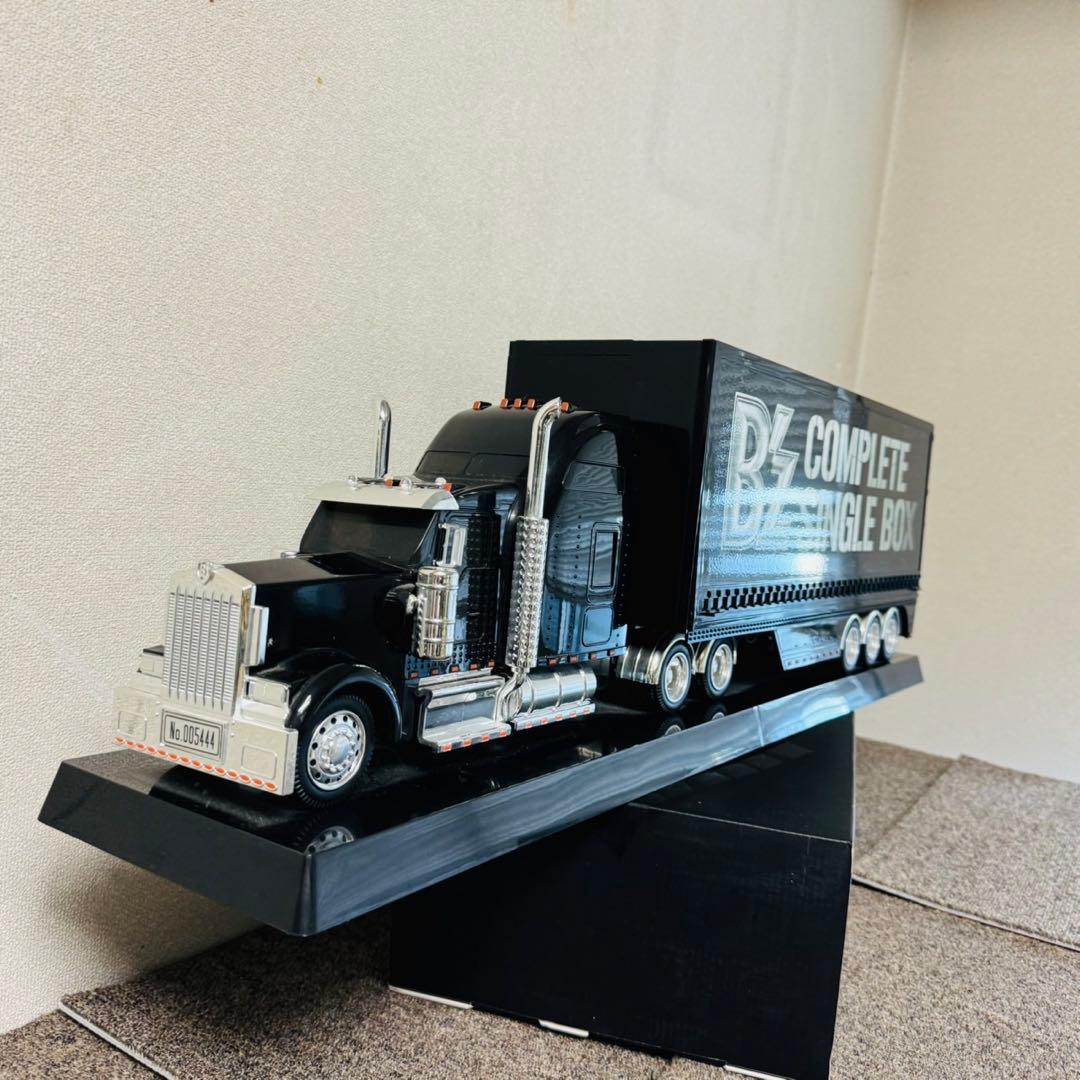 A16 激レア✨コレクション品✨B'z コンプリートシングルBOX トレーラー型