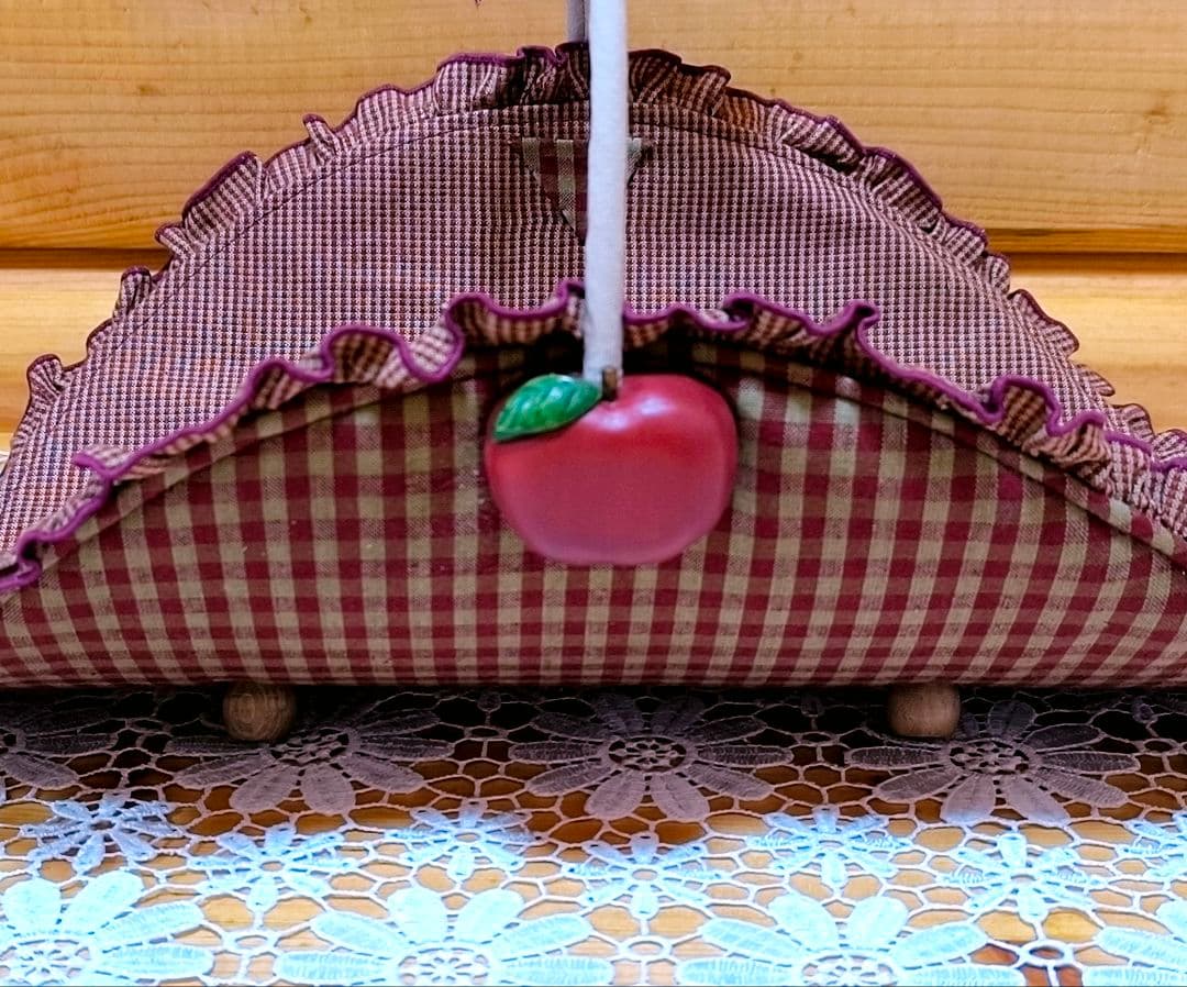 ⭐️アメリカンカントリー雑貨♥サンタさんからの贈り物ෆ飾り彫りりんごෆバスケット