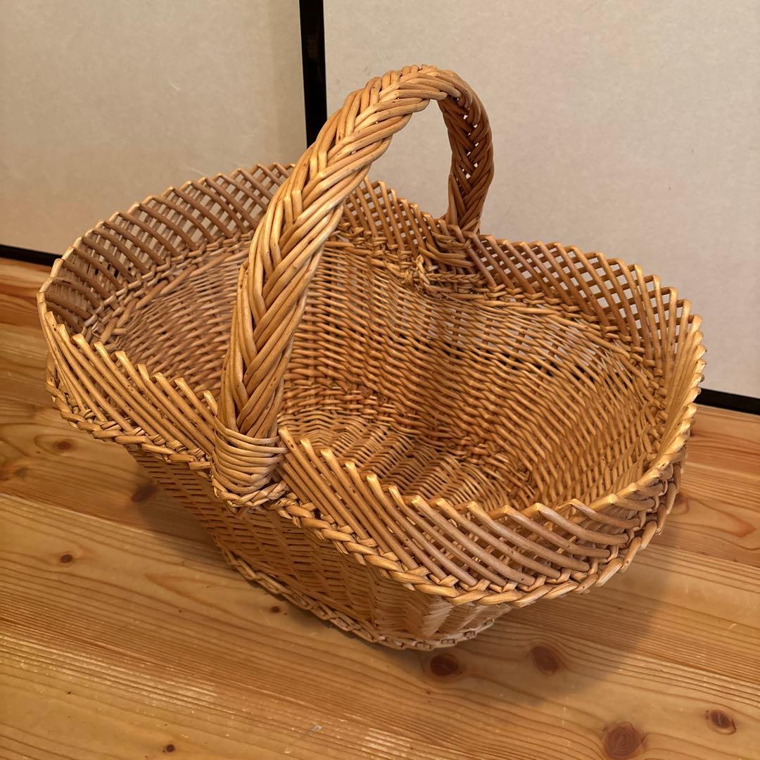 キャトル・セゾン　フランス柳バスケット　パニエ １本手付クロスＳ