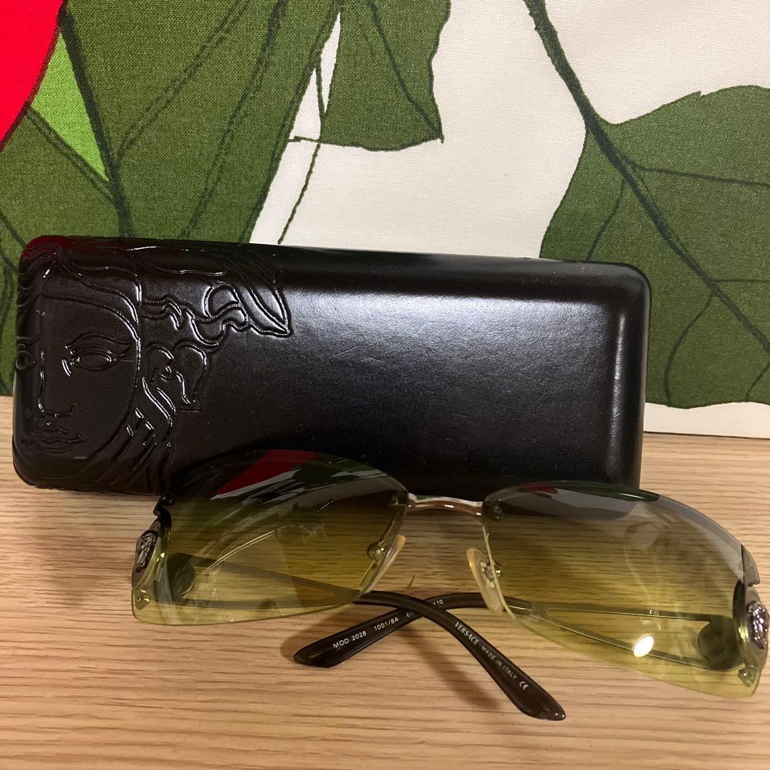 VERSACE イエローレンズ サングラス ケース付き