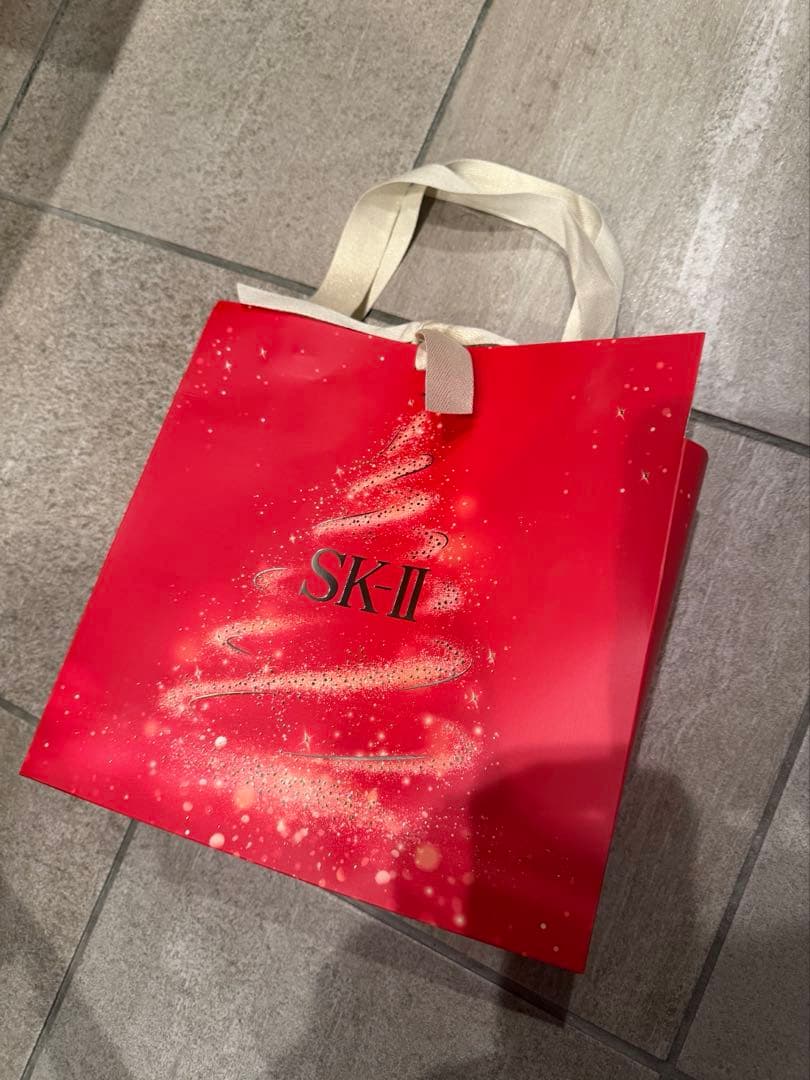 SK-Ⅱ フェイシャルトリートメントエッセンス　2025 ホリデーコレクション
