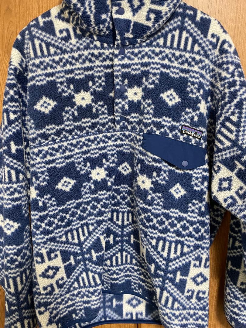 2011年　patagoniaフリース　シンチラスナップT 雪柄　S