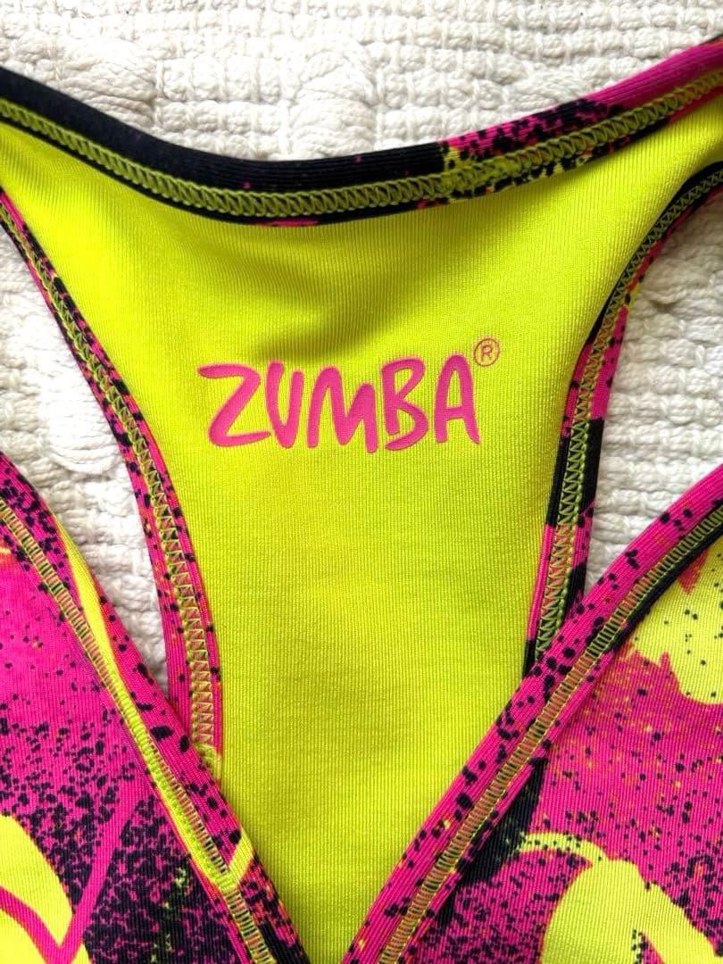 【未使用】ZUMBA ブラとレギンスセット