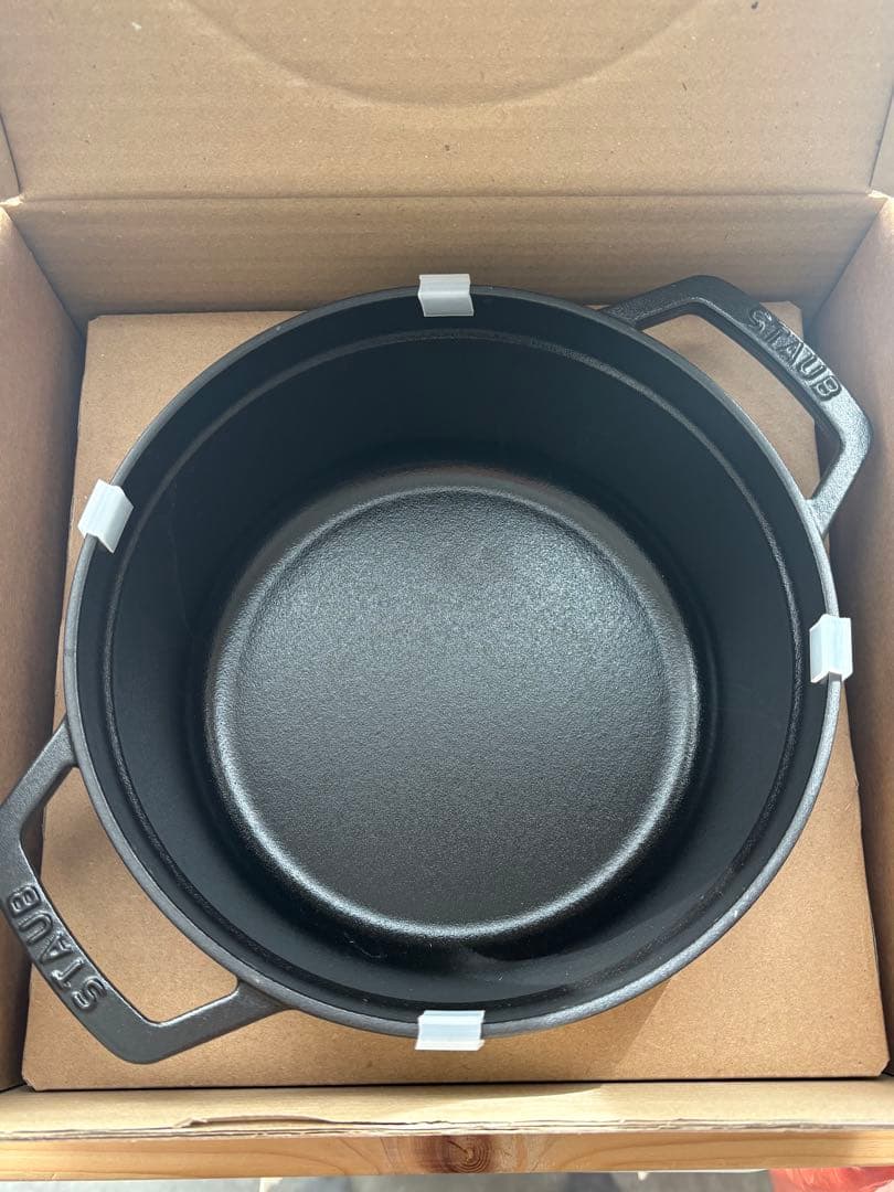 限定新品　MASTERMIND × STAUB ストウブ マスターマインド