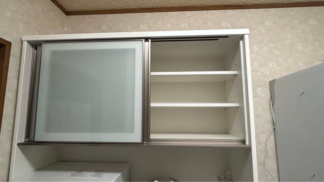 ニトリ　キッチンボード　食器棚　レンジ台