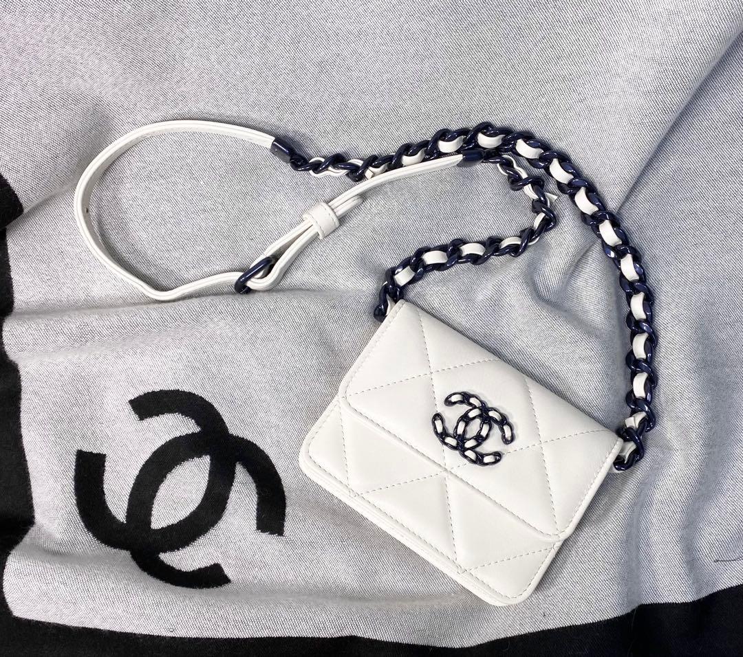 シャネル 19 ウエストバッグ チェーンウォレット