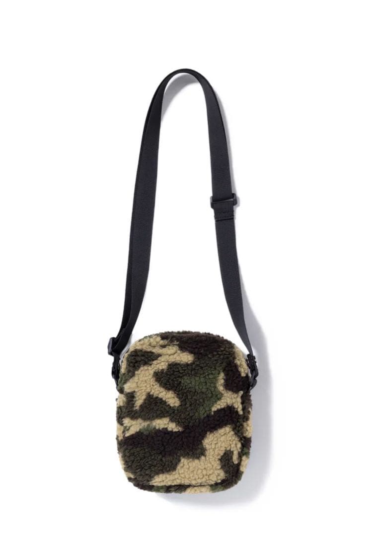 財布・ケース・小物入れ OG LABEL BOA SHOULDER POUCH CAMO