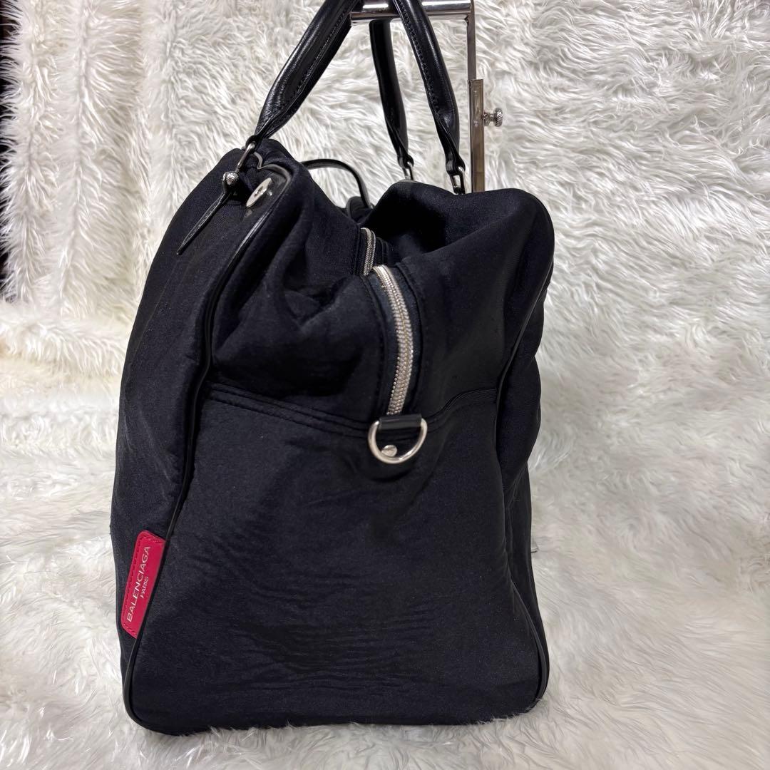 バレンシアガ ボストンバッグ 大容量 ジップ シルバー金具 フラップ 黒