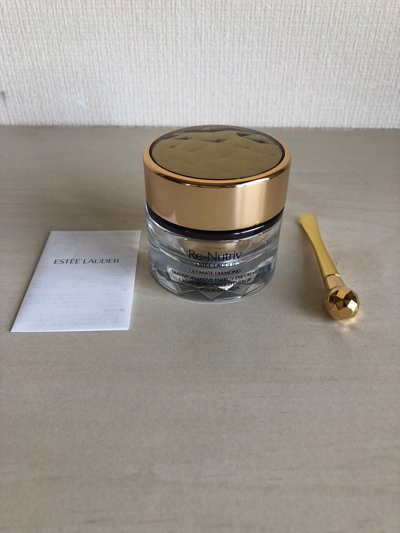 【新品未使用品】エスティローダー　リニュートリィブダイヤモンドクリームフォーアイ