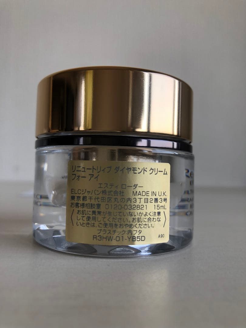 【新品未使用品】エスティローダー　リニュートリィブダイヤモンドクリームフォーアイ