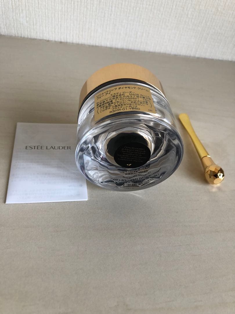 【新品未使用品】エスティローダー　リニュートリィブダイヤモンドクリームフォーアイ