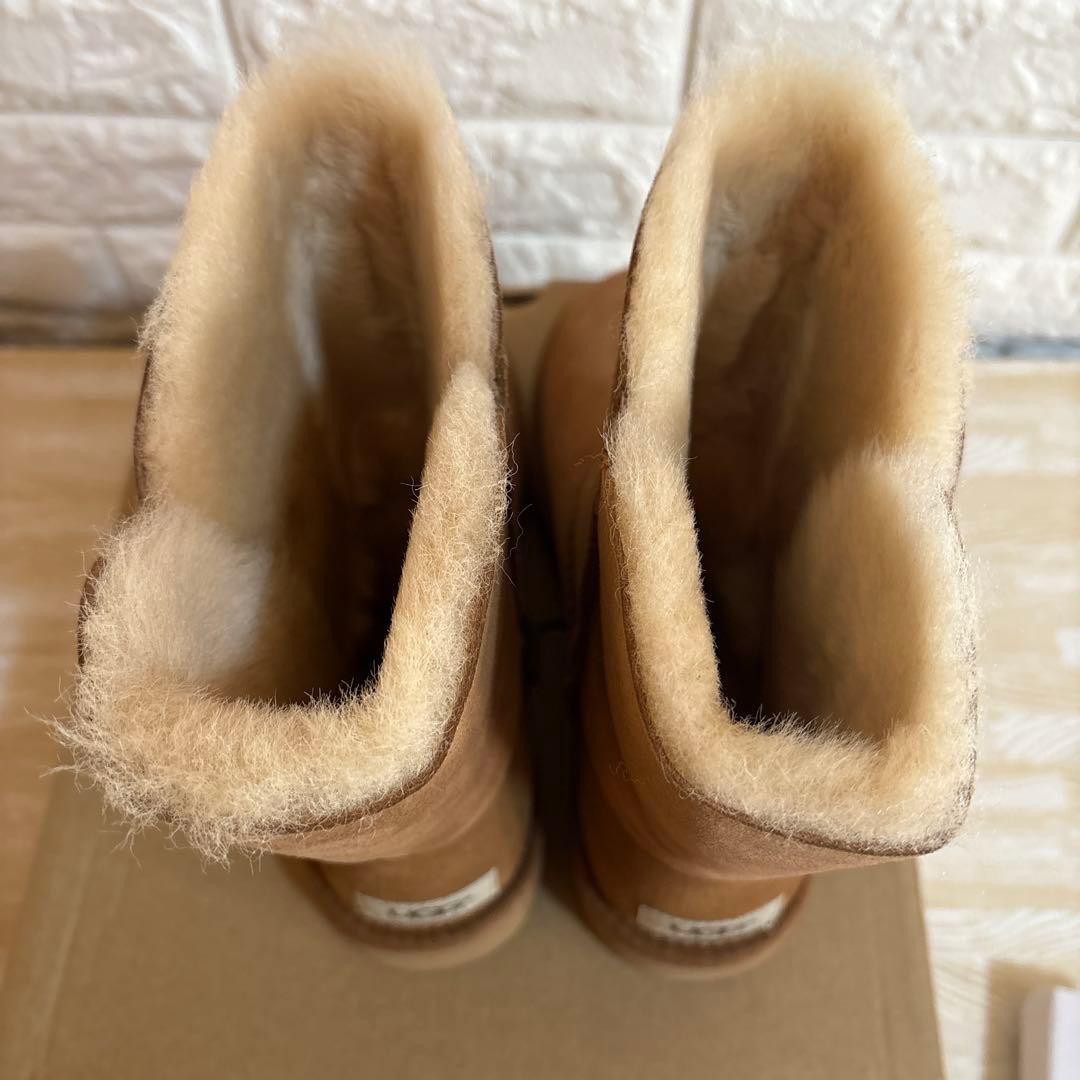 【新品】UGG Azalea Charm ムートンブーツ