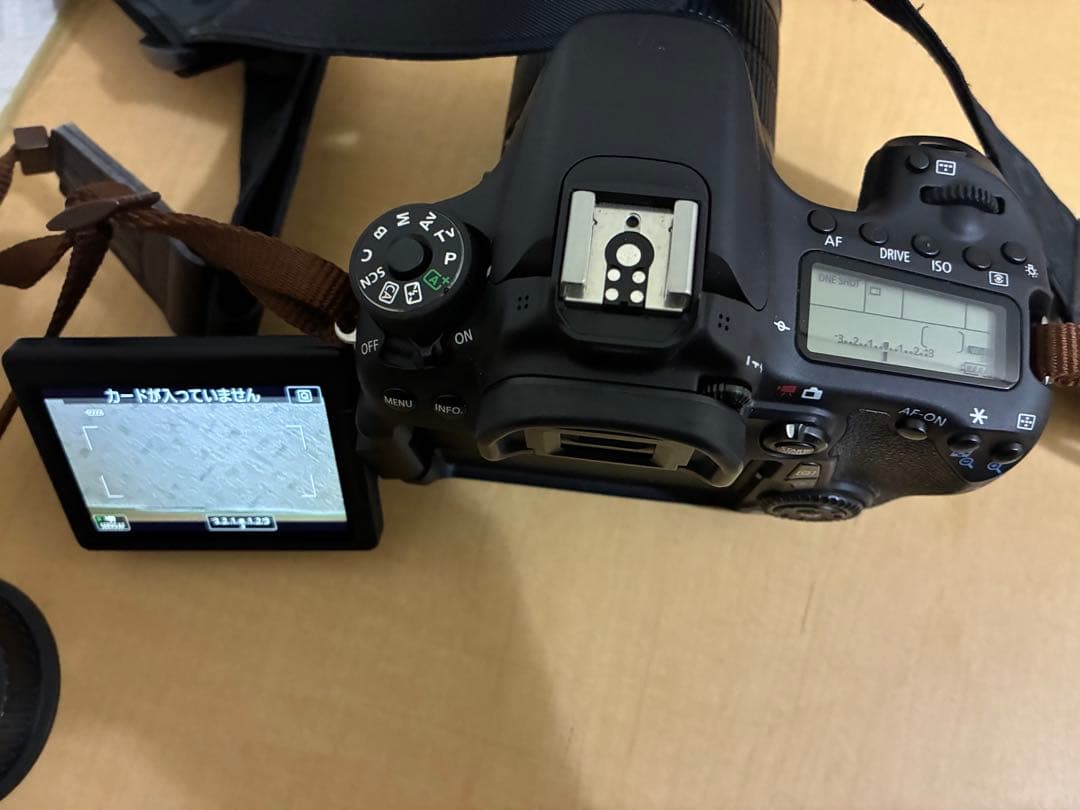 一眼レフカメラEOS 70D・ボディーレンズ