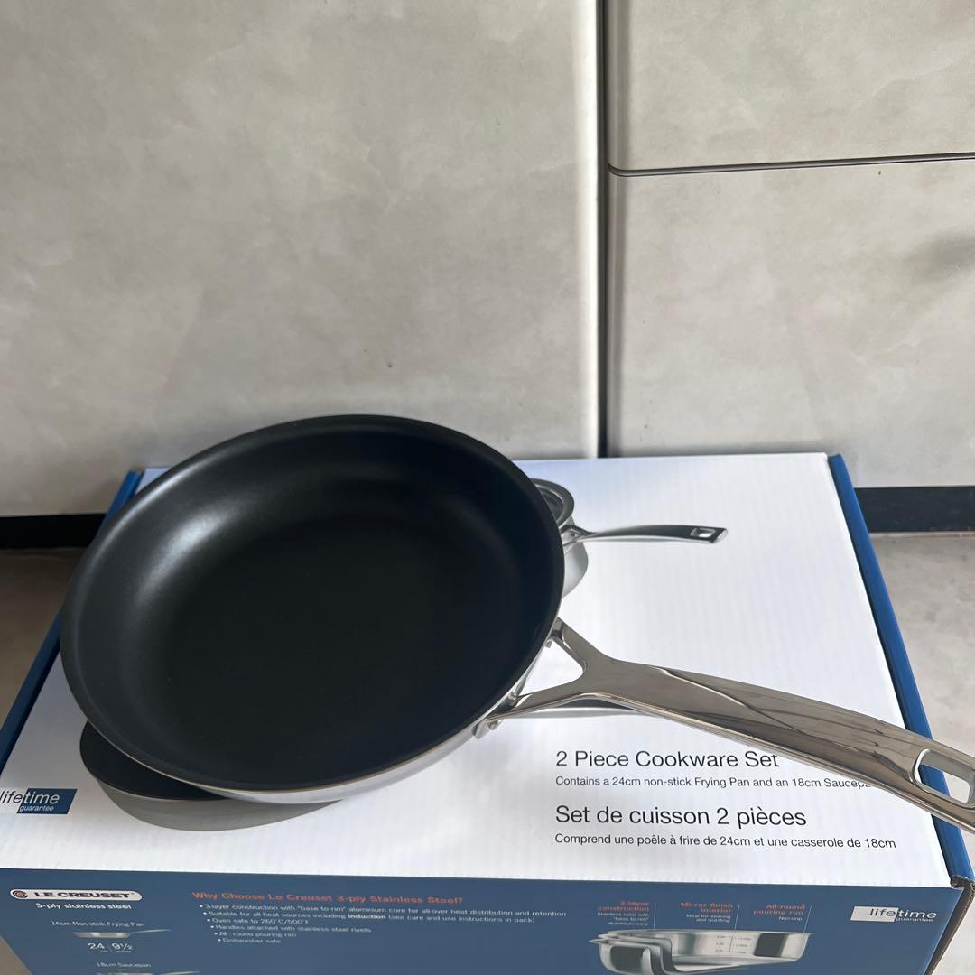 新品未使用ル・クルーゼ ステンレスフライパン24cm