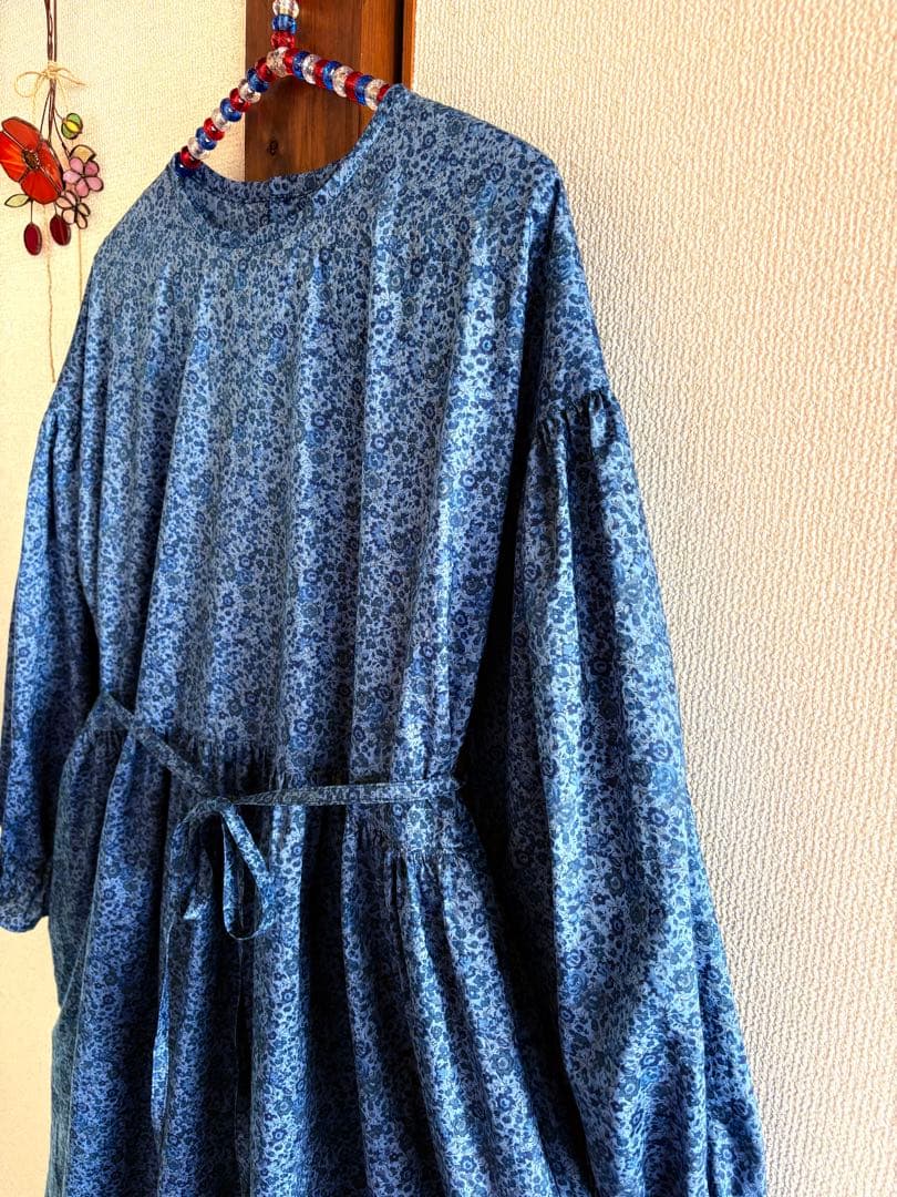 LIBERTY リバティ　ハンドメイド　ワンピース　ブルー　青　handmade