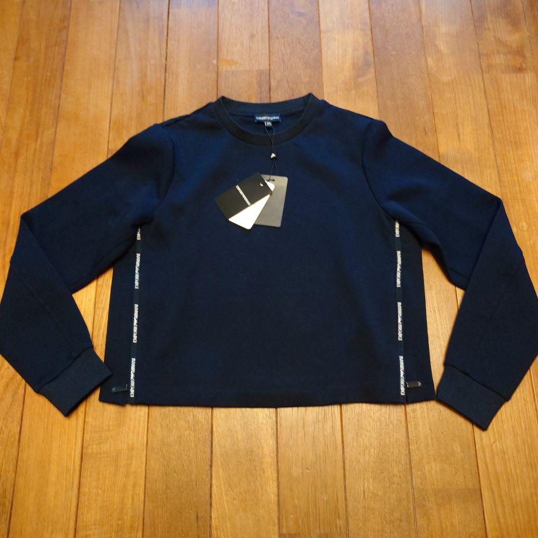 エンポリオアルマーニ　キッズ黒トレーナー１４Ａ(166CM)