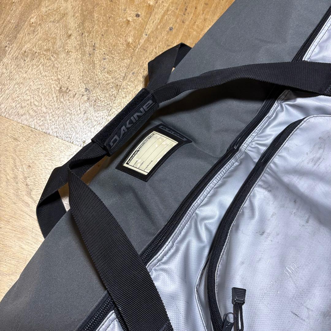 スノーボード ケース スノーボード キャスター付きケース DAKINE ケース