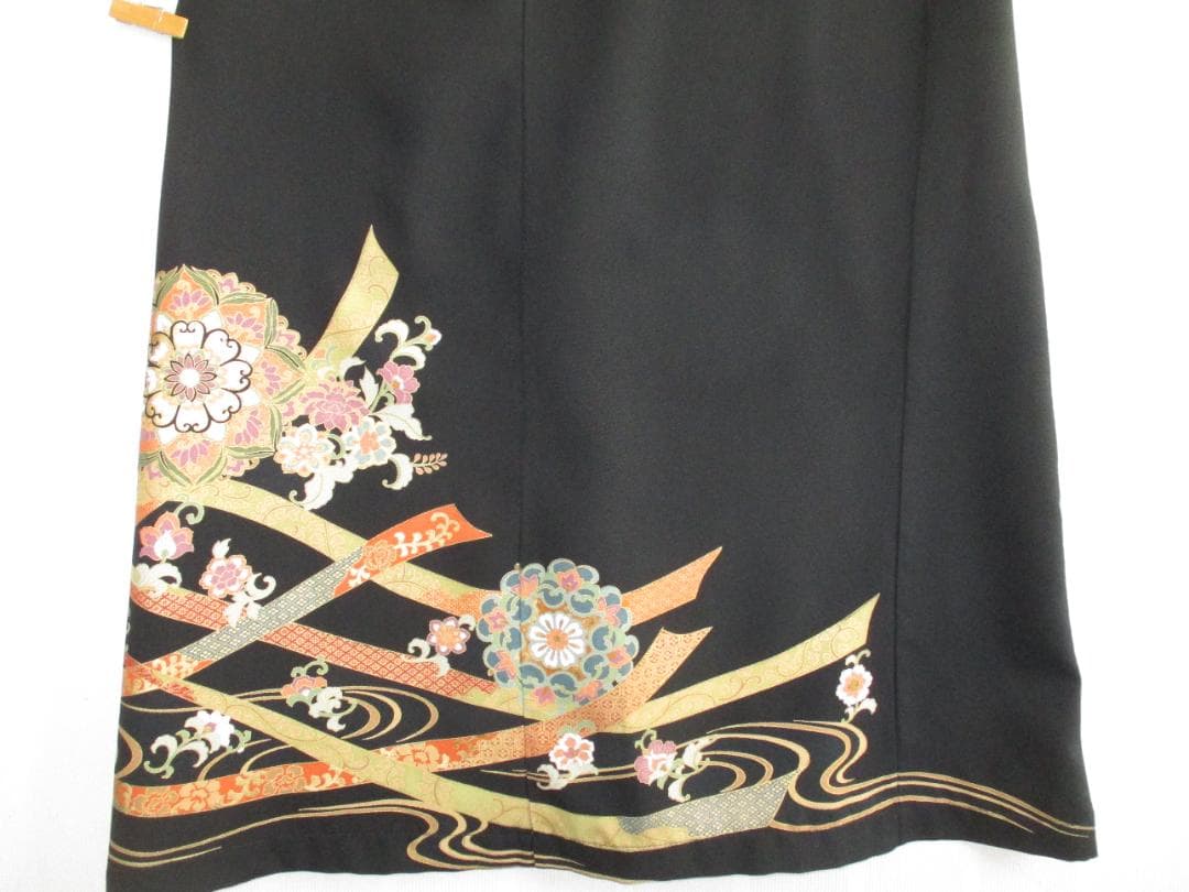 S～Mサイズ 黒留袖からの着物リメイクドレスです 　着丈１２２cm