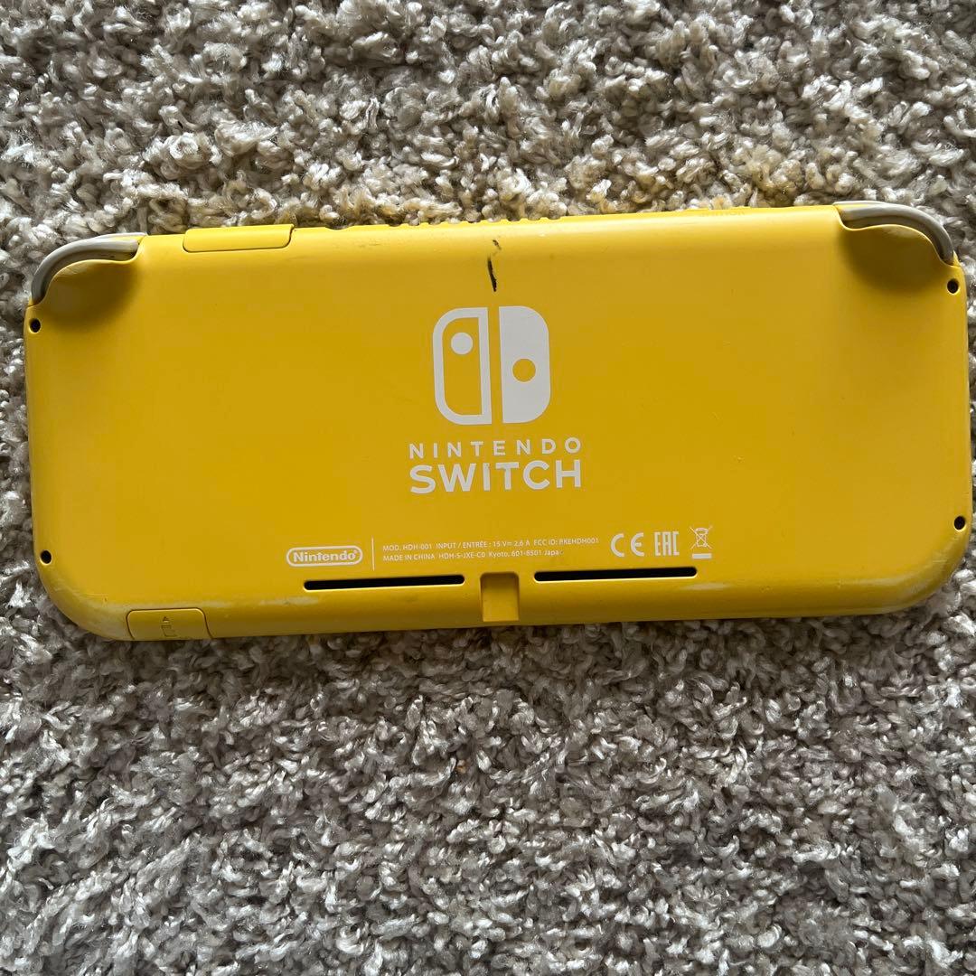 Nintendo Switch ライト　イエローカラー　見守り設定付き