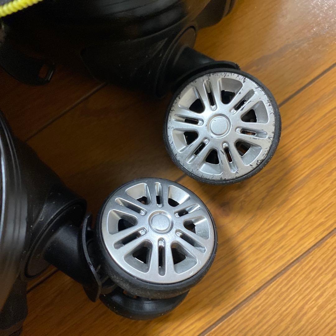 MAN WITH A MISSION キャリーケース