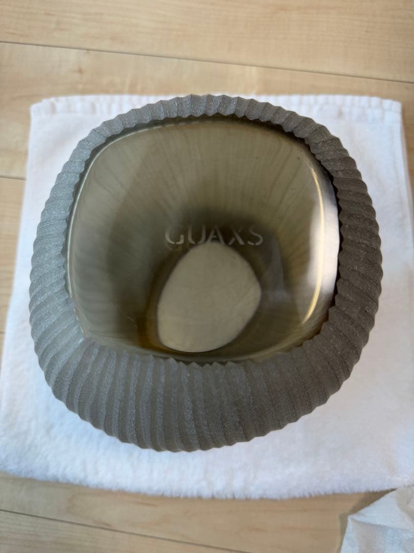 花瓶・フラワースタンド GUAXS NAGAA M / smokegrey