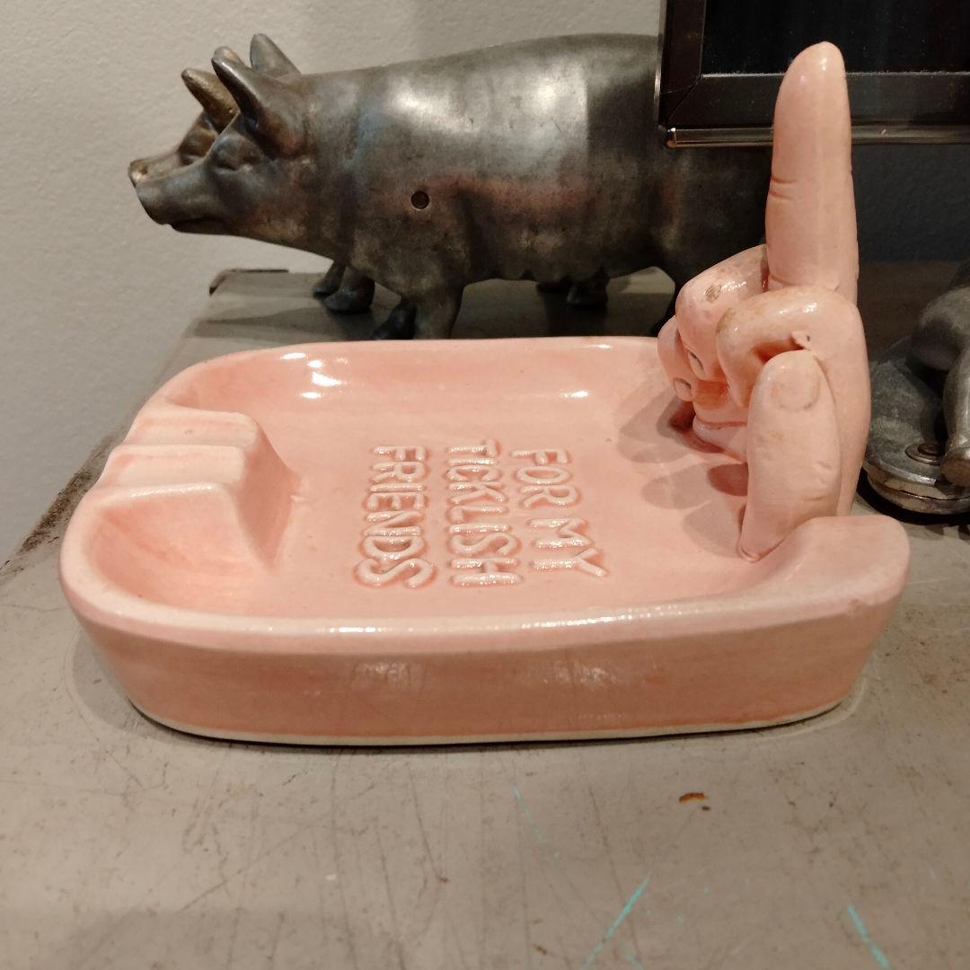 Fuck 　ファックユー　ハンド　手　置物　ビンテージ　反戦　灰皿