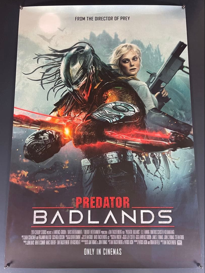 *枚数限定*映画館用両面印刷ポスターINTL版:プレデター バッドランド