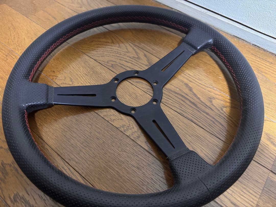 【限定値下げ】ナルディ NARDI TORINO ステアリング 36π レザー
