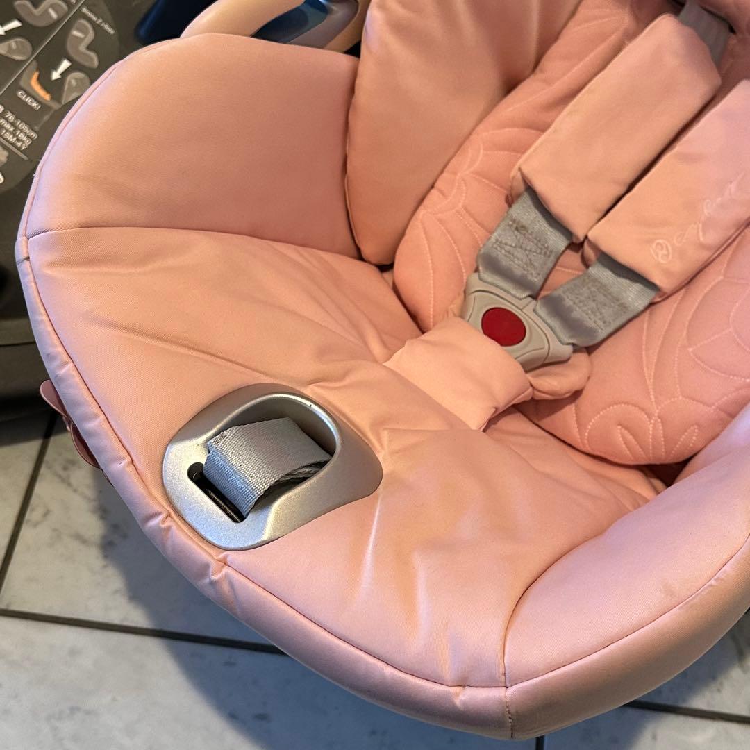 cybex cloud z i-size ＆ベースz シンプリーフラワーズ