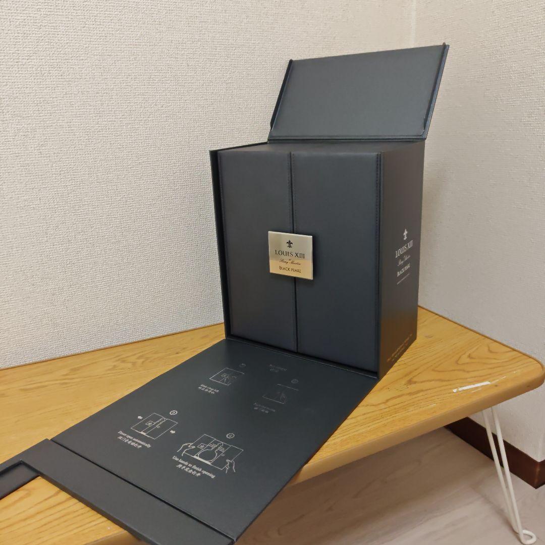 ルイ13世ブラックパール観音箱