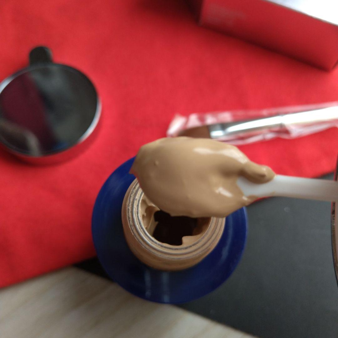 自然な肌色テンダーアイボリー♥️ラ.プレリーSCコンシーラーファンデーション