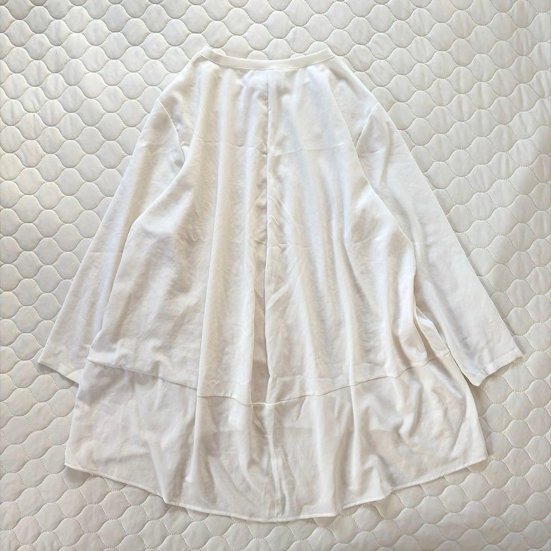 人気商品✴︎ビアズリー 後ろドレープTブラウス アイボリー FREEサイズ