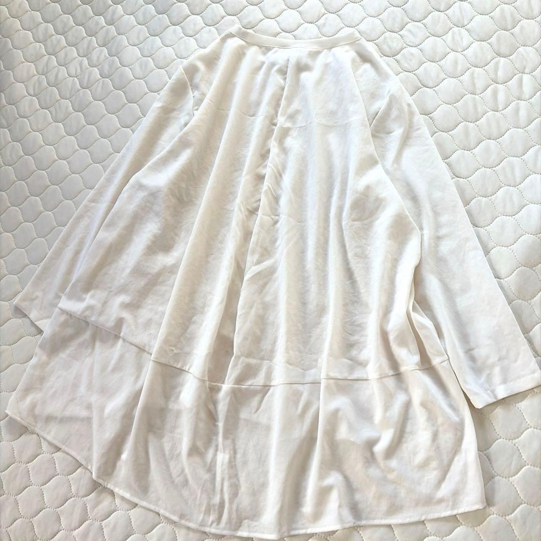 人気商品✴︎ビアズリー 後ろドレープTブラウス アイボリー FREEサイズ