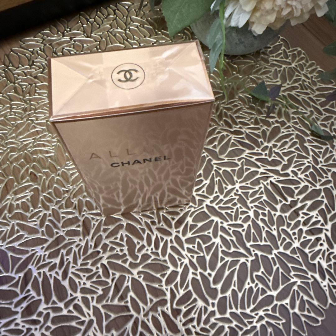香水(女性用) CHANEL ALLURE Eau de Parfum 100ml