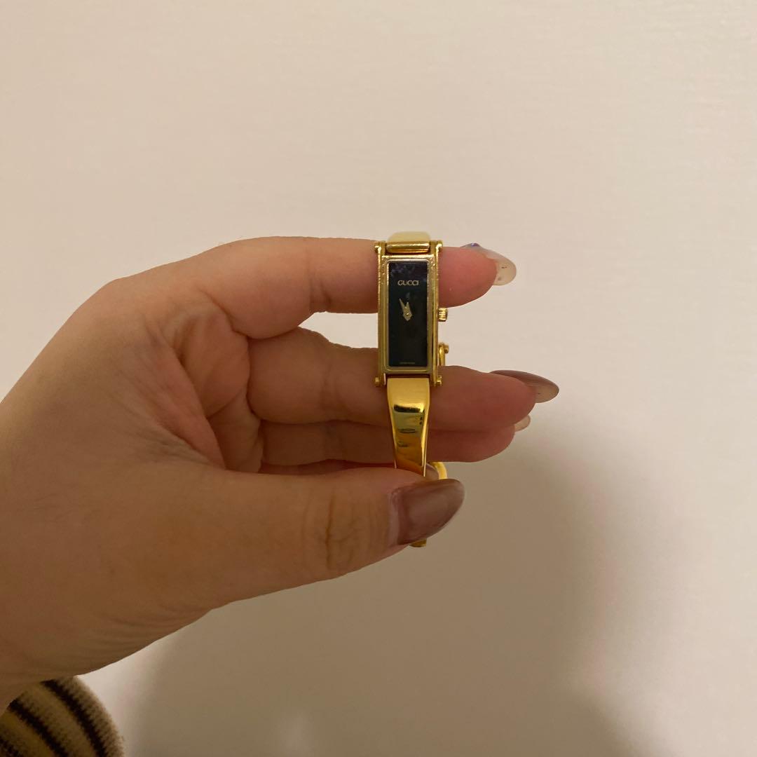 Gucci 時計　お得 箱付き　美品