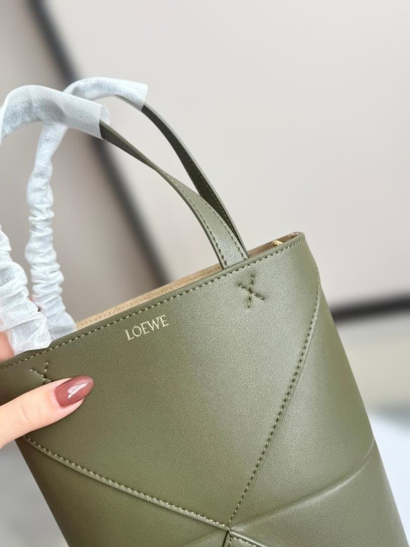 オリーブグリーン本革パズルフォールドミニトート 軽量収納便利 レディース