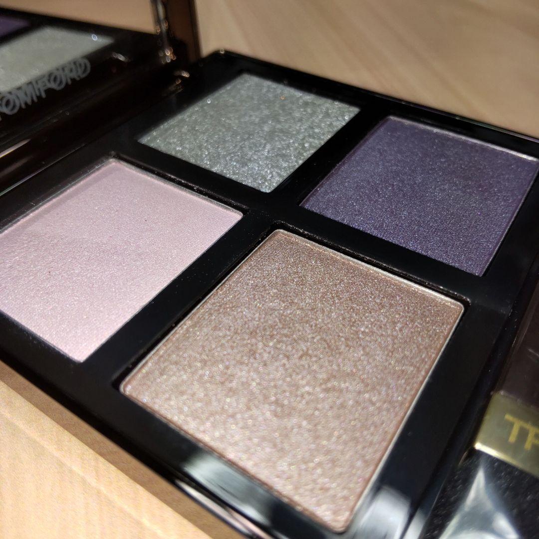【美品】レア TOM FORD アイ カラー クォード 22 ライラックドリーム