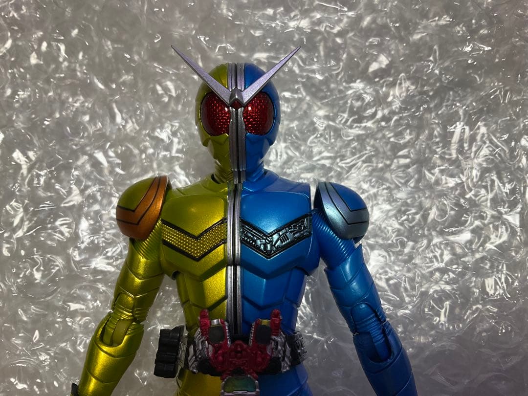 【中古品】S.H.Figuarts 真骨頂 仮面ライダーWルナトリガー 風都探偵
