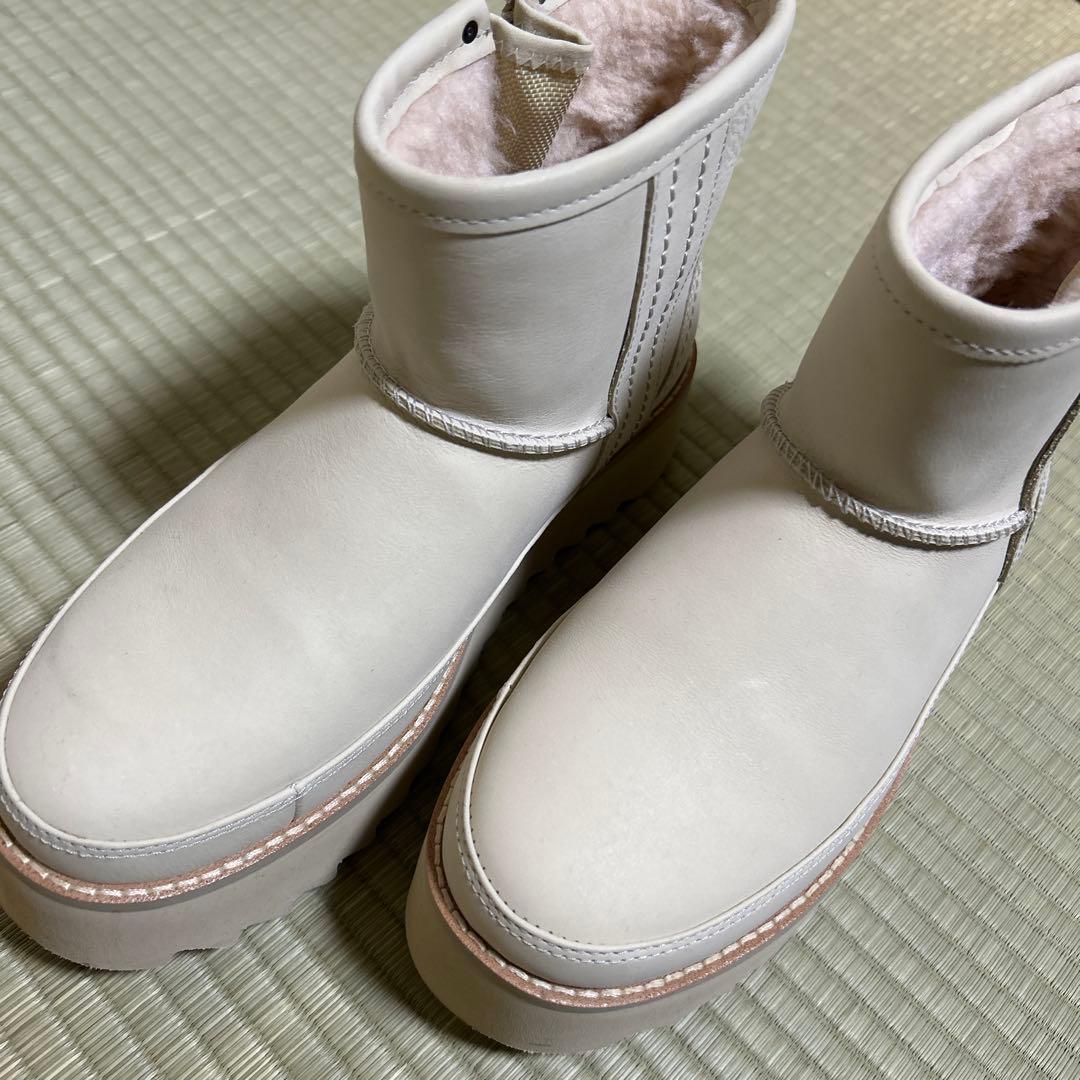アグ UGG クラシック リベル バイカー ミニ
