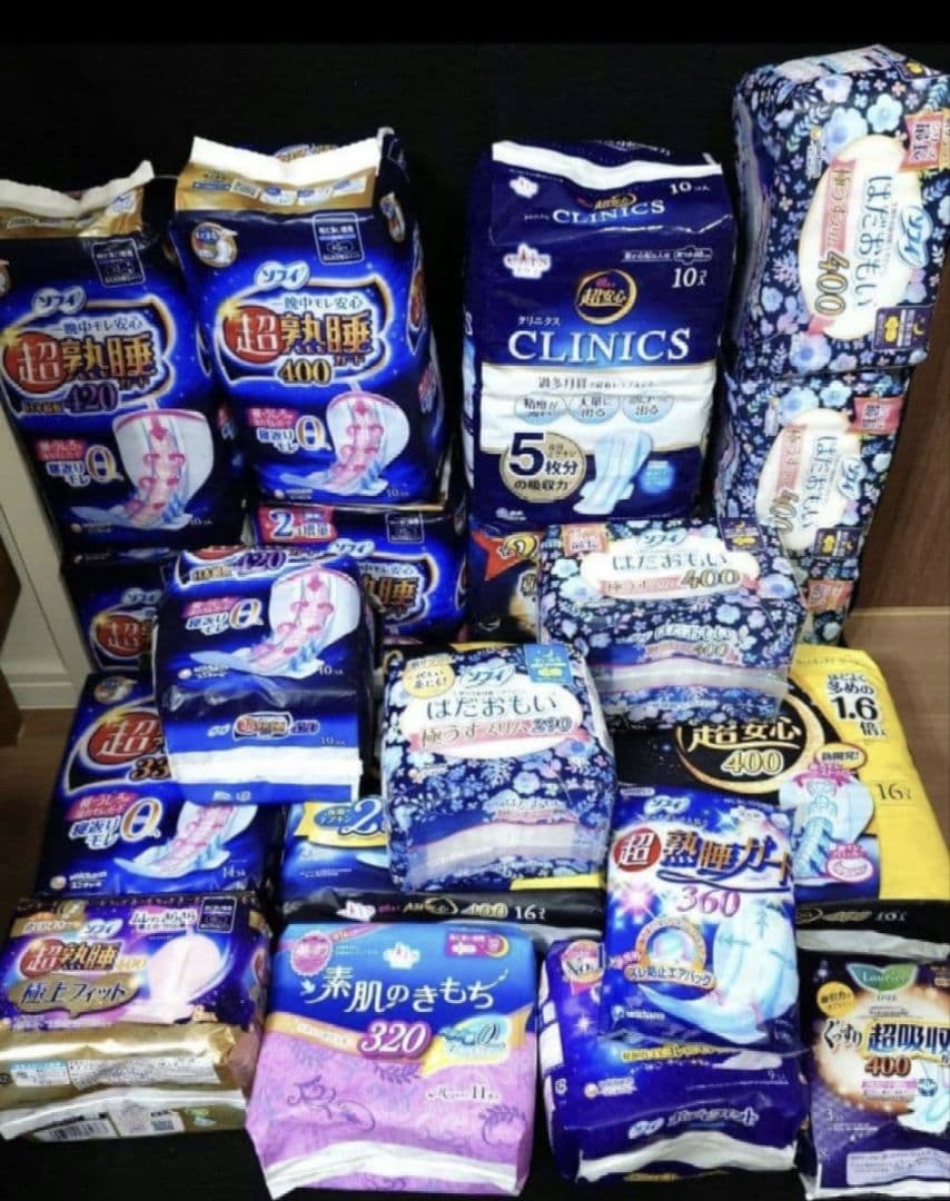 大量まとめ売り　生理用ナプキン　クリニクス　朝まで超安心　超熟睡極上フィット有り