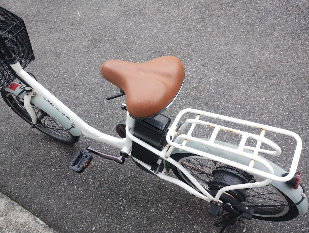 【爆速】電動　アシスト　充電器　20インチ　　バッテリー新品　airbike