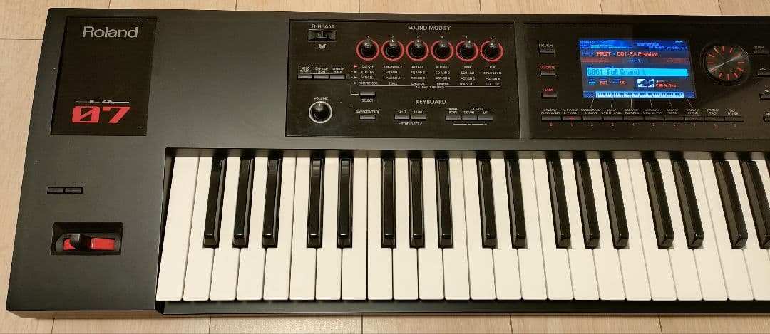 Roland FA-07 4GB SDカード付属
