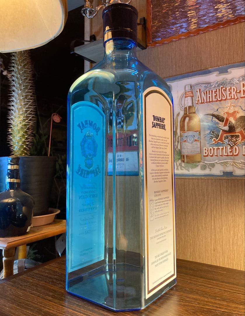 ボンベイサファイア 巨大 ディスプレイ 非売品 オブジェ 置物 イギリス ジン