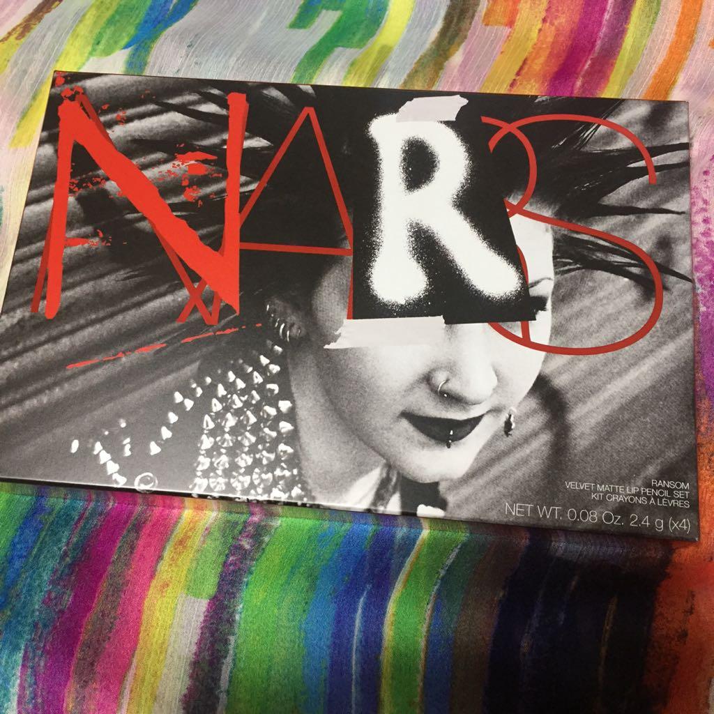 ナーズ ランサム ベルベットマットリップペンシルセット